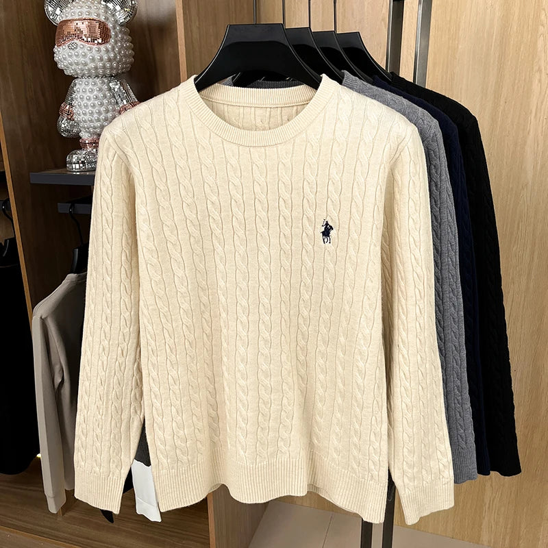 Round neck pullover